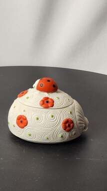 Vintage Lefton China Ladybug Trinket Ring Box Jar with Lid Handpainted